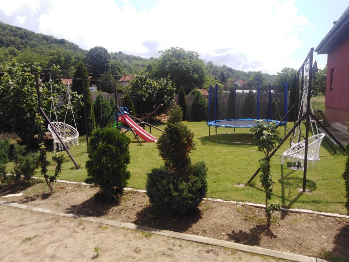 Vila Viktori Пірот Екстер'єр фото