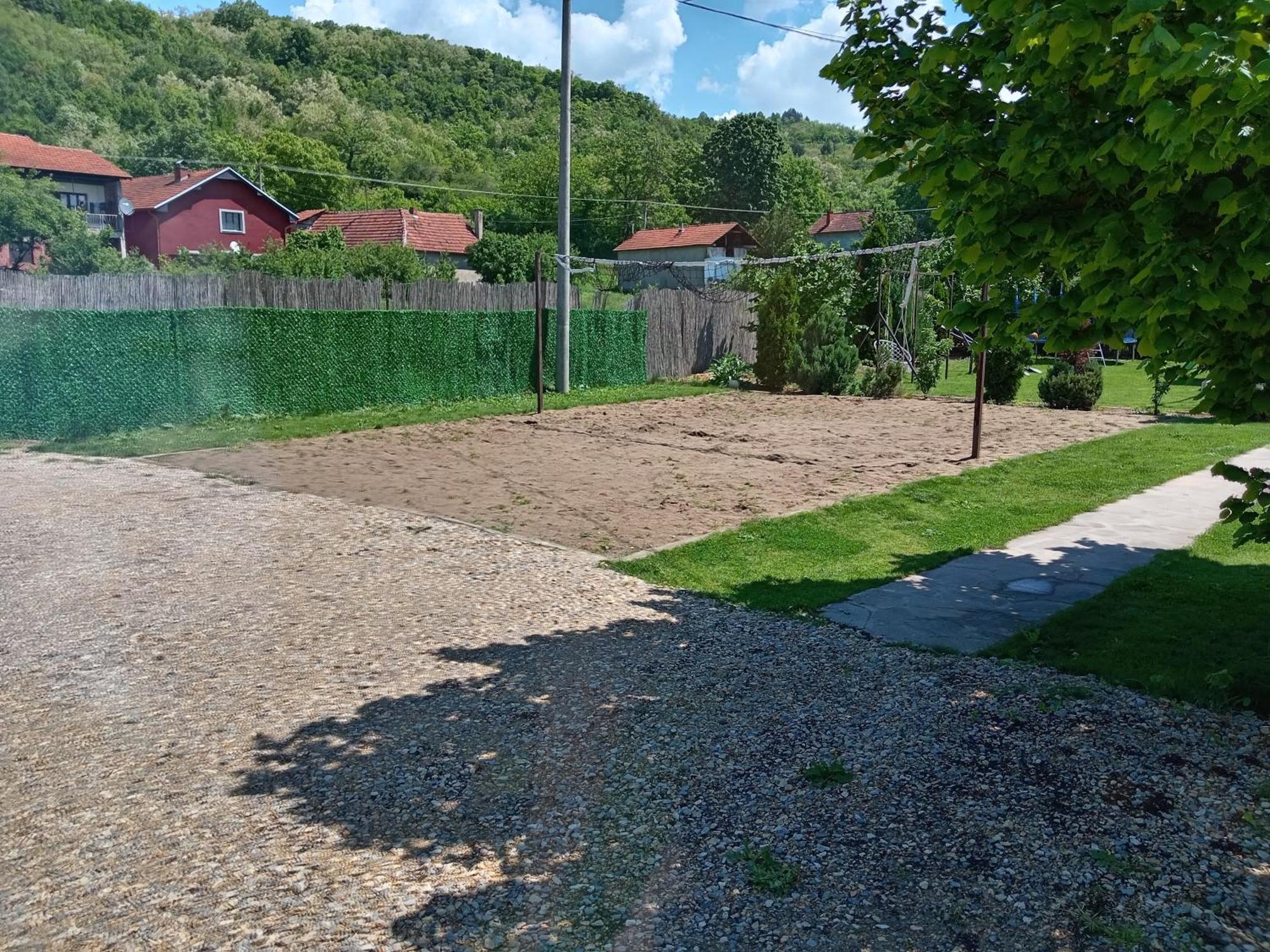 Vila Viktori Пірот Екстер'єр фото
