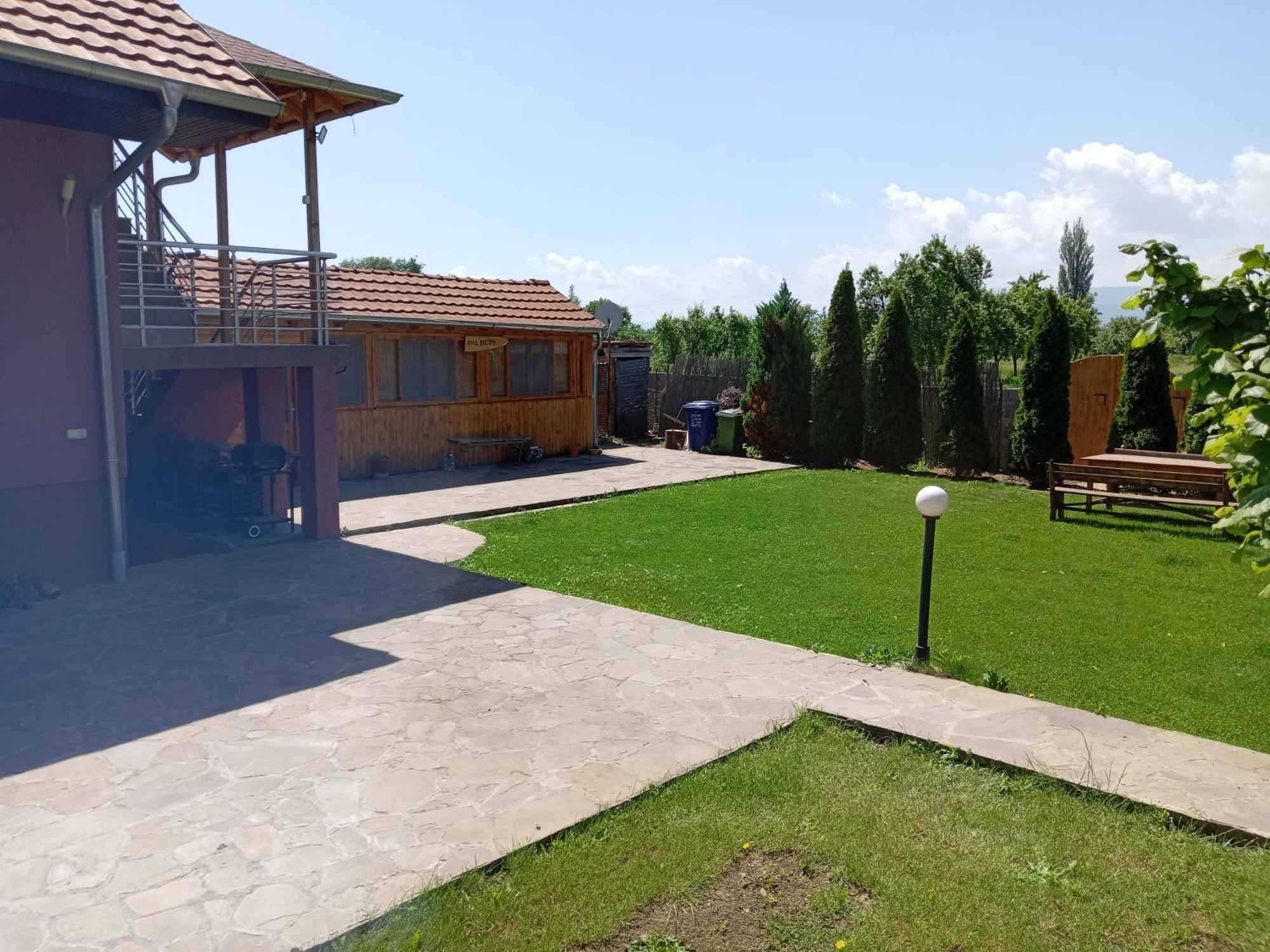 Vila Viktori Пірот Екстер'єр фото